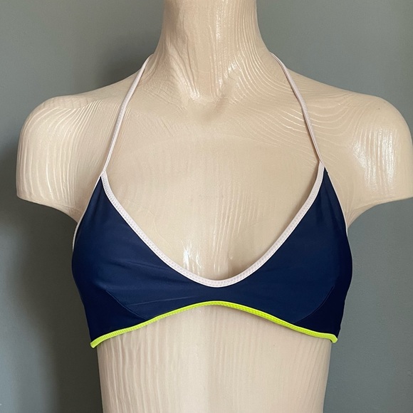 lululemon athletica Other - Lululemon Water:Surf to Sand Bikini Tie Top *Reversible
